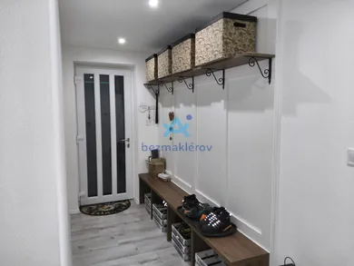 Na prenájom 4-izbový dom, 100 m², Modrovka, 91635
