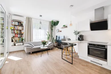 Na predaj 1-izbový byt, 36 m², Bratislava-Petržalka, Kutlíkova