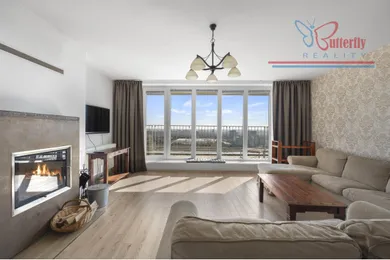 Na prenájom 4-izbový byt, 145 m², Bratislava-Nové Mesto, Horská