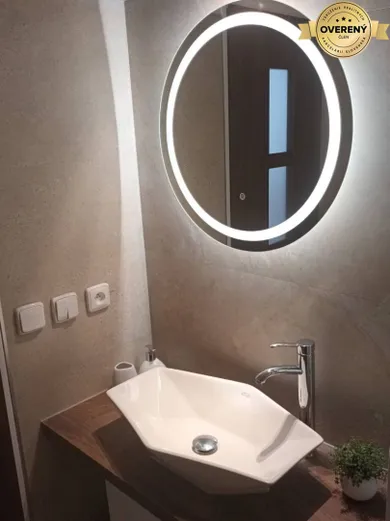 Na prenájom 1-izbový byt, 30 m², Prievidza, Veľkonecpalská