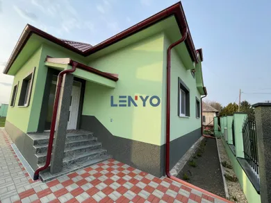 Na predaj dom, 170 m², Šaľa, Kilič