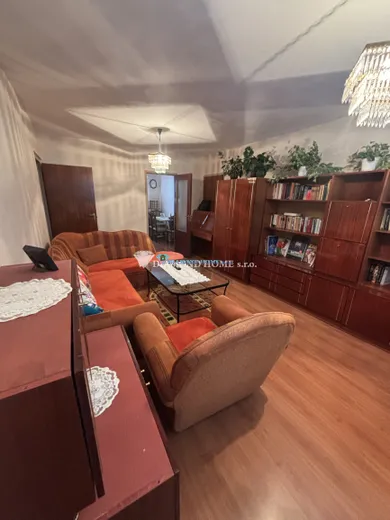 Na predaj 3-izbový byt, 66 m², Veľký Meder