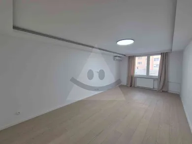 Na predaj 3-izbový byt, 64 m², Komárno, Rákócziho
