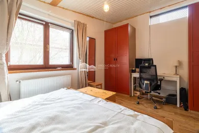Na predaj dom, Pezinok, Leitne