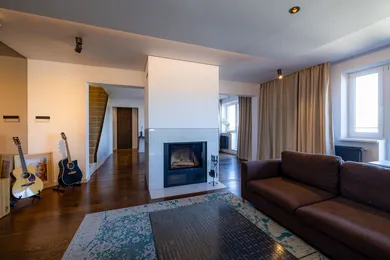 Na predaj 4-izbový byt, 162 m², Bratislava-Staré Mesto