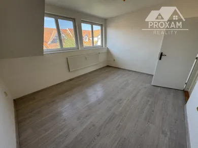 Na predaj 5-izbový byt, 115 m², Lučenec