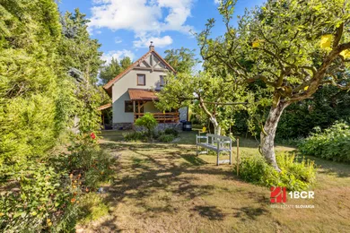 Houses for sale, 5-room in Pezinok · €379,000