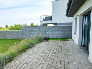 Na predaj dom, 88 m², Hrubá Borša, Rezidenčná
