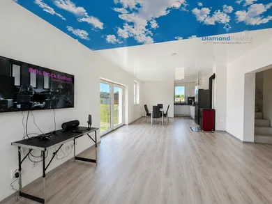 Na predaj dom, 110 m², Ďurďošík, nemá