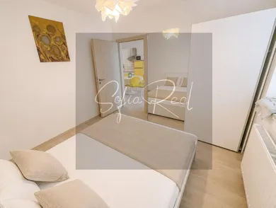 Na prenájom 2-izbový byt, 42 m², Bratislava-Petržalka