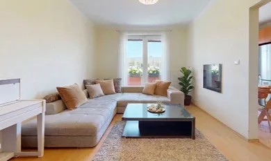 Na predaj 3-izbový byt, 79 m², Bratislava-Ružinov, Hanácka
