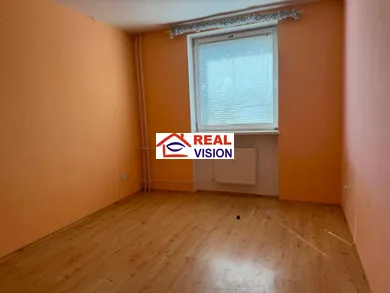 Na predaj 1-izbový byt, 35 m², Poprad, Rovná