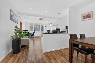 Na prenájom objekt, 88 m², Bratislava-Karlova Ves, Sumbalova