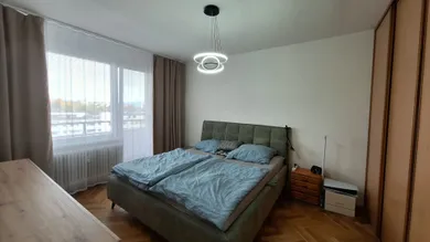 Na prenájom 3-izbový byt, 84 m², Banská Bystrica