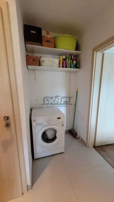 Na prenájom byt v Bratislava-Nové Mesto · €900 · Dokončené