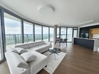 Mieszkania na wynajem, 4-pokojowe, Bratislava-Staré Mesto · €4360