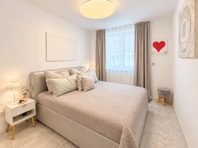Na predaj 3-izbový byt, 68 m², Viničné, Lipová