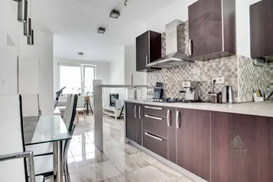 Na predaj 3-izbový byt, 73 m², Nové Zámky, Šoltésovej