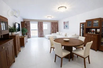 Na predaj 4-izbový byt, 187 m², Topoľčany, Námestie M. R. Štefánika