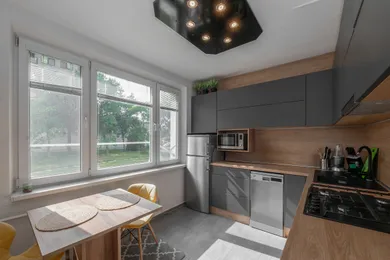 Na prenájom 2-izbový byt, 52 m², Košice-Nad jazerom