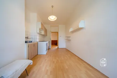 Na predaj 3-izbový byt, 73 m², Košice-Staré Mesto, Bencúrová