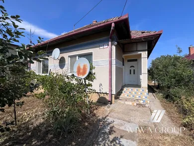 Na predaj dom, 100 m², Svodín, Škovránková