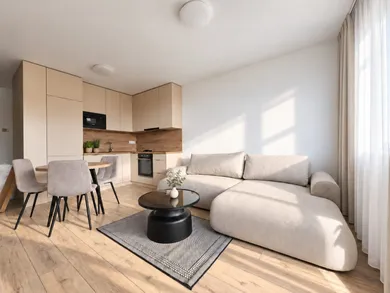 Byty na prenájom 2-izbový, Trnava · €660