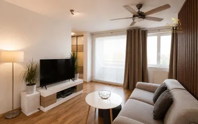 Mieszkania na wynajem, 1-pokojowe, Bratislava-Nové Mesto · €750