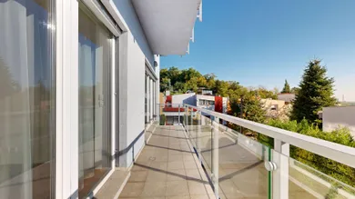 Na prenájom 4-izbový byt, 107 m², Bratislava-Staré Mesto