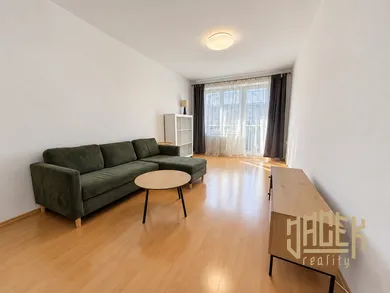 Byty na prenájom 2-izbový, Považská Bystrica · €580