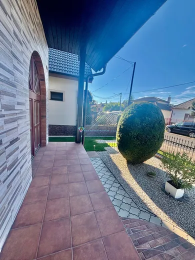 Na predaj dom, 240 m², Veľký Meder