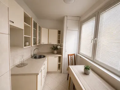 Na predaj 2-izbový byt, 53 m², Bratislava-Vrakuňa, Slatinská
