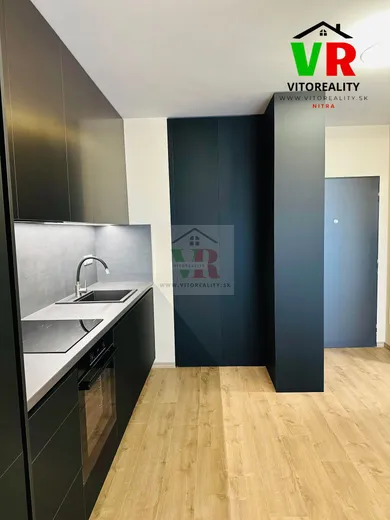 Na prenájom 2-izbový byt, 56 m², Nitra, Piesková