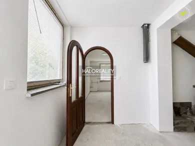 Na predaj dom, 85 m², Kolárovo