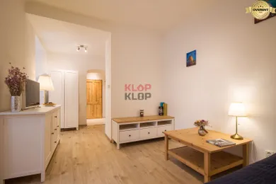 Na prenájom 1-izbový byt, 33 m², Bratislava-Staré Mesto