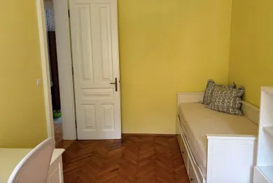 Na prenájom byt v Bratislava-Staré Mesto · €1 750 · Dokončené