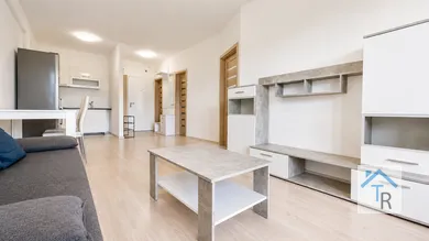 Na prenájom 2-izbový byt, 54 m², Prešov, Vodárenská