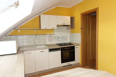 Byty na prenájom 3-izbový, Bratislava-Podunajské Biskupice · €890