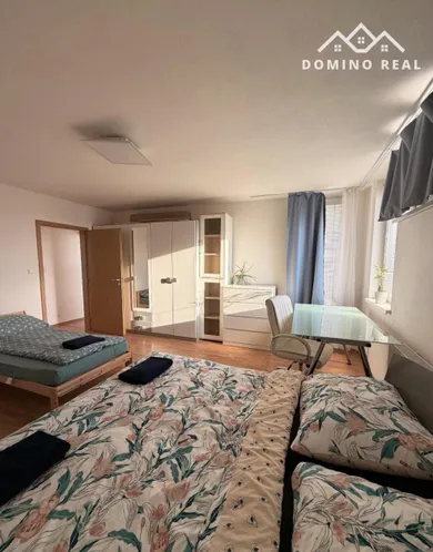 Mieszkania na sprzedaż, 4-pokojowe, Bratislava-Nové Mesto · €370 000