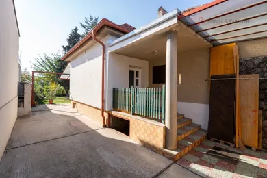 Na predaj 3-izbový dom, 292 m², Senec