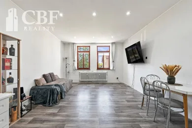 Na predaj 5-izbový dom, 450 m², Štrba