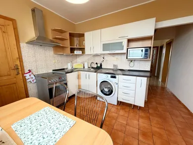 Mieszkania na sprzedaż, 4-pokojowe, Vráble · €185 000