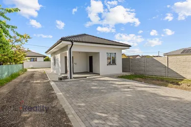 Na predaj 4-izbový dom, 108 m², Kyselica