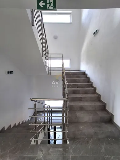 Na predaj 1-izbový byt, 37 m², Nové Mesto nad Váhom, Hlavná