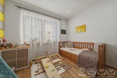 Na predaj 4-izbový dom, 90 m², Slovenský Grob, Tichá