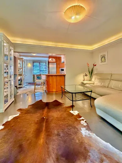 Na predaj 6-izbový dom, 204 m², Modra, Okružná