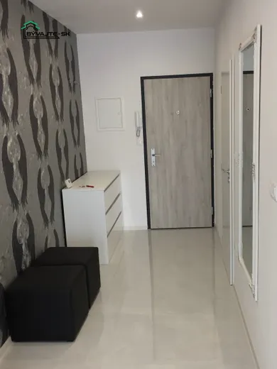 Na prenájom byt v Prievidza · €550 · Novostavba