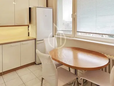 Na predaj 3-izbový byt, 65 m², Bratislava-Podunajské Biskupice