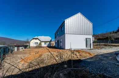 Na predaj dom v Košice-Kavečany · €399 990 · Novostavba