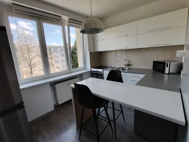 Na prenájom 1-izbový byt, 38 m², Žilina